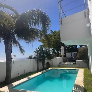  Chalet Cozy Camps Bay House With Mountain And Sea View Südafrika