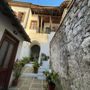  Apartment Maro's Albanien