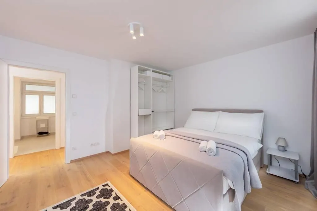 Vienna City Apartments Castelligasse Austria